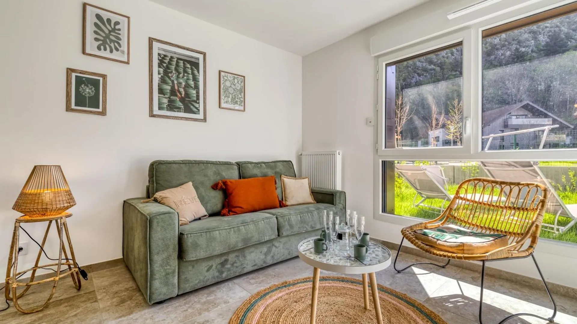 Holiday home La Caseta - Idealement Situe A 150M Du Lac Duingt