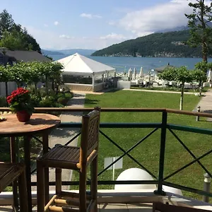 La Baie Des Voiles ,vue D'annecy ,plage Privée Duingt